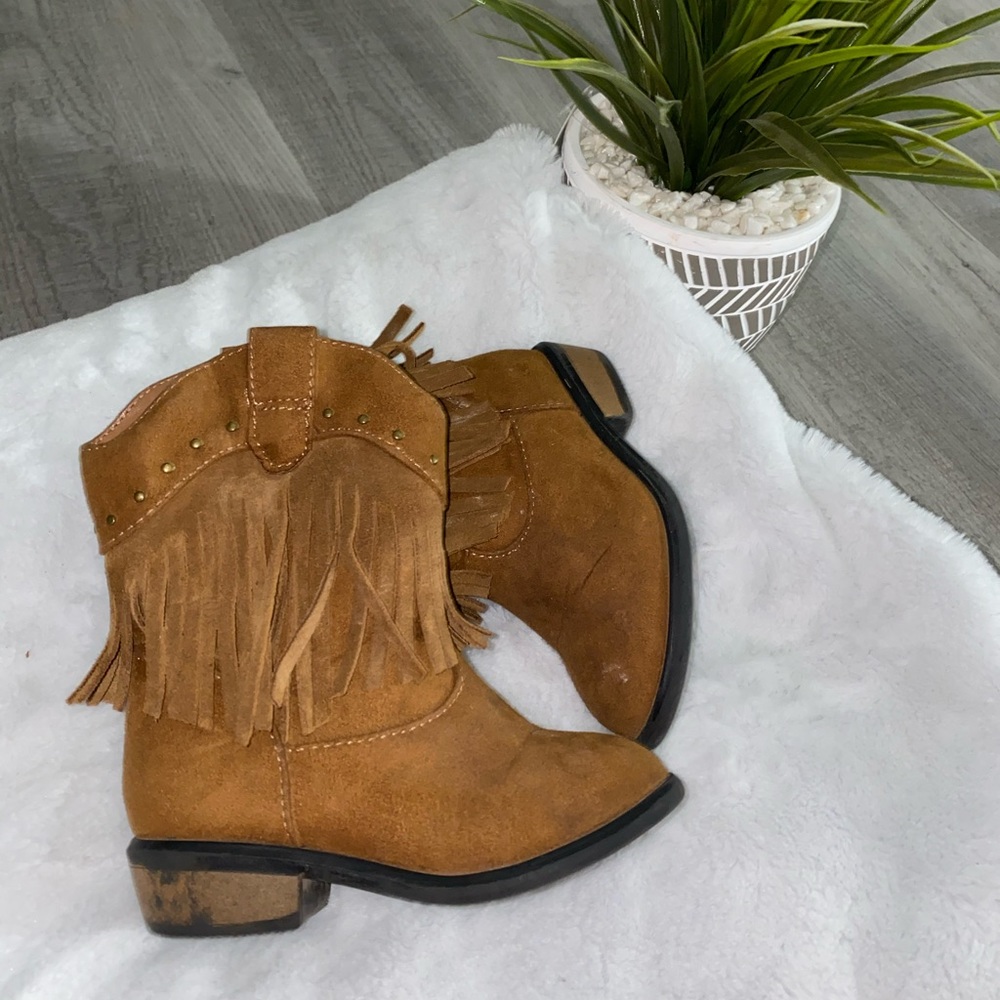 Cat&Jack toddler boots